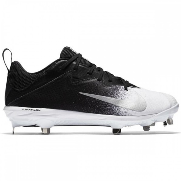 crampon nike noir et blanc