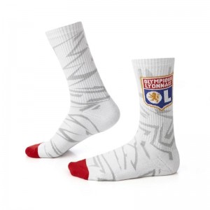 Cho7 training strike blanches