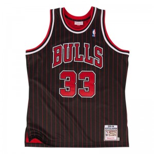 Mitchell & Ness