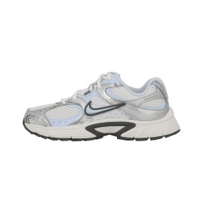 W nike v5 rnr