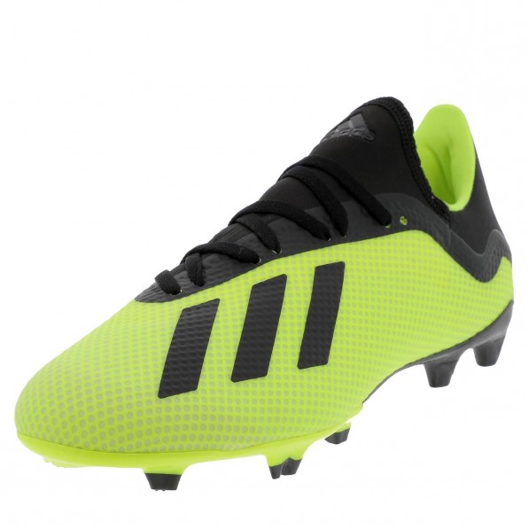 crampons adidas jaune et noir