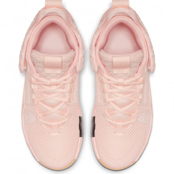 chaussure basket rose jordan