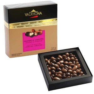 Coffret amandes et noisettes au grand cru chocolat noir et lait - Valrhona - Coffret 125g